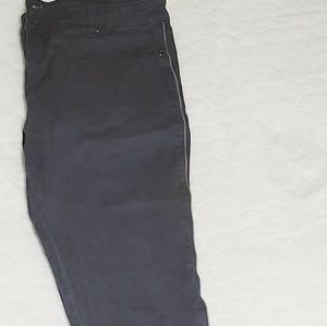 NY & C gray zipper detail jeggings